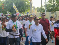 Pj. Gubernur Hadiri Jalan Sehat dan Deklarasi Pemilu Damai bersama K2S Keluarga Jawa dan Forum Pembauran Kebangsaan NTT