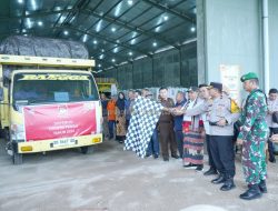 Pj. Walikota bersama Forkopimda, KPUD dan Bawaslu Kota Kupang Lepas Distribusi Logistik Pemilu 2024