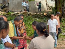 Sambangi SDN Letana Viral TTS, Melki Laka Lena Serap Keluhan Warga