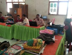 Siang Mengajar, Malam Guru Ikut Webinar