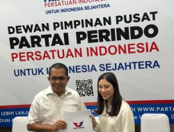 Terima SK Perindo, Melki – Johni Ajak Pendukung Bersinergi Bangun NTT