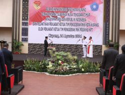 Lantik Pj. Walikota Kupang, Ayodhia Kalake Minta Tunjukkan Kompetensi Terbaik, Pengabdian dan Pelayanan Tulus, Komitmen dan Integritas yang teguh