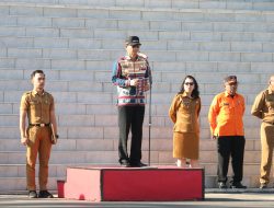 Pimpin Apel Perdana Lingkup Pemprov NTT, Pj. Gubernur Andriko Susanto Ajak Wujudkan Core Values ASN Berakhlak