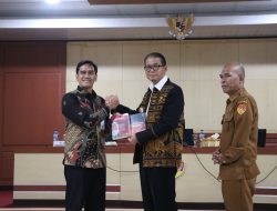 Pj. Gubernur NTT Buka Sosialisasi Program Pembentukan Percontohan Kabupaten/Kota Anti Korupsi