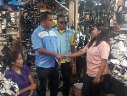 Serap Aspirasi Pelaku UMKM, Cagub Melki Laka Lena Blusukan ke Pasar Senggol Kampung Solor