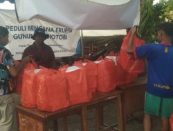 Melki Laka Lena Salurkan 10.119 Nasi Kotak untuk Pengungsi Erupsi Gunung Lewotobi