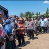 Gubernur Melki dan Wagub Johni Dampingi Kapolri-Titiek Soeharto Tinjau Pengungsi Gempa di Reo dan Dampek
