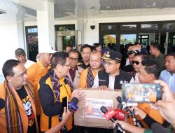 Oesman Sapta Odang Kirim 3,6 Ton Rendang untuk Penyintas Gempa Flores