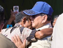 Presiden Prabowo Kunjungi Korban Gempa Flores, Salurkan Bantuan Rp 200 Miliar